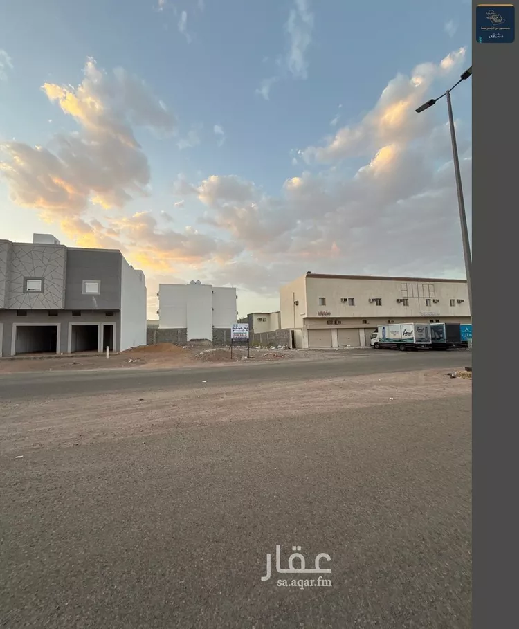أرض للبيع في شارع محمد بن احمد بن عثمان, حي الحساء, مدينة المدينة المنورة, منطقة المدينة المنورة صورة 2