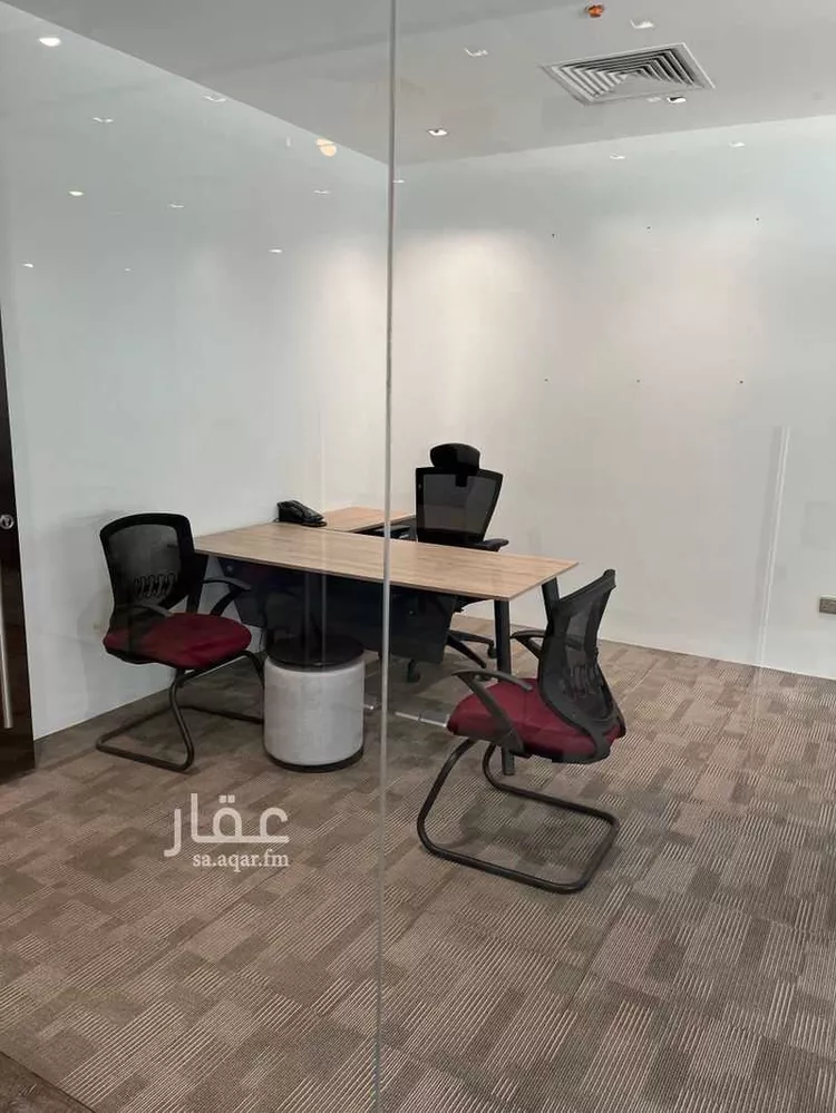 مكتب تجاري للإيجار في شارع الامير سلطان ابن عبدالعزيز, حي المعذر الشمالي, مدينة الرياض, منطقة الرياض صورة 5