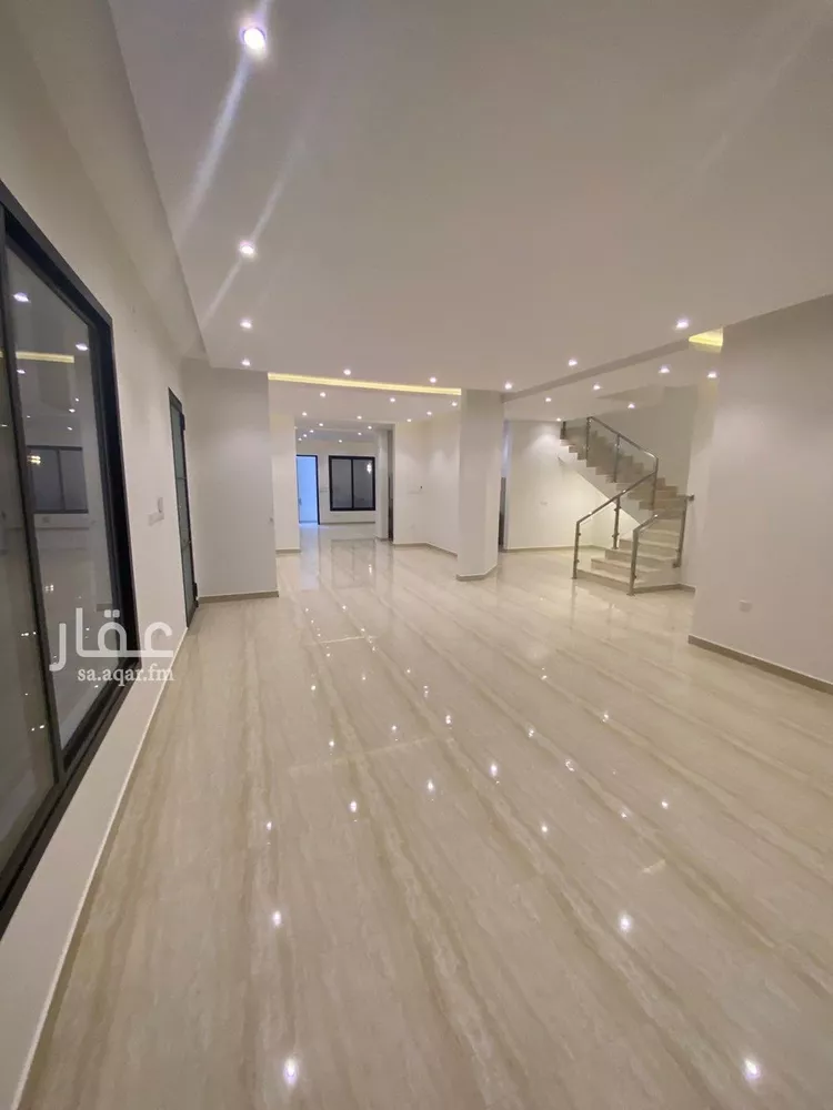 فيلا للبيع في شارع داود بن علي, حي القيروان, مدينة الرياض, منطقة الرياض صورة 2