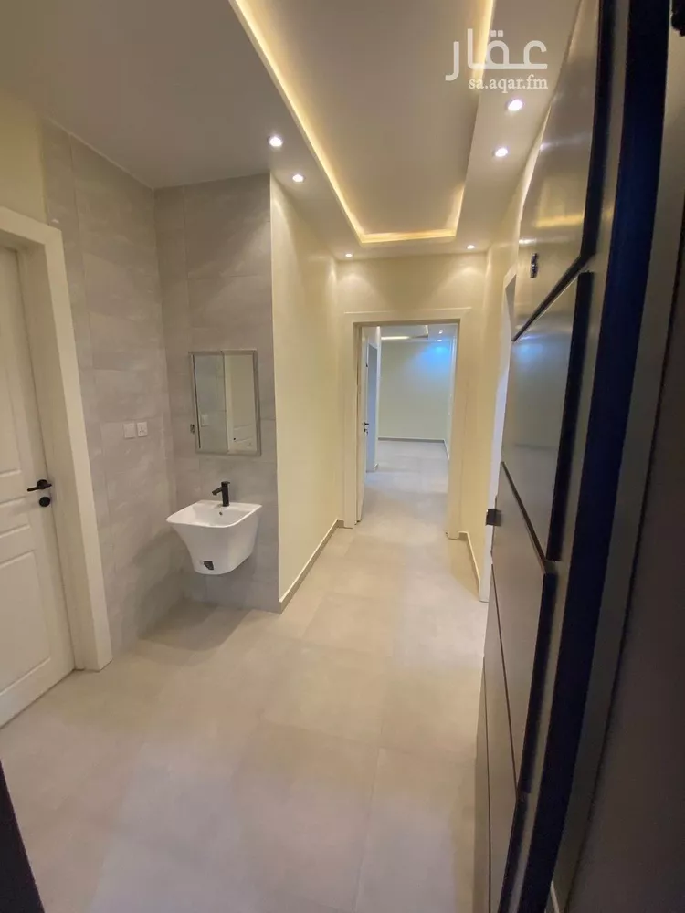شقة للبيع في شارع أحمد بن إدريس, حي البيان, مدينة الرياض, منطقة الرياض صورة 3