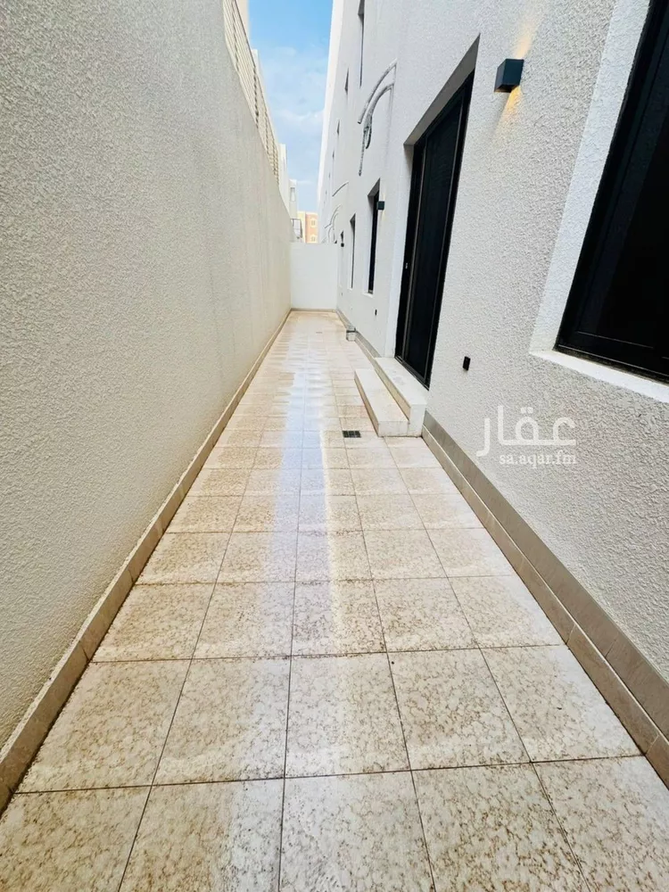 شقة للبيع في شارع بحر العرب, حي إشبيلية, مدينة الرياض, منطقة الرياض 14