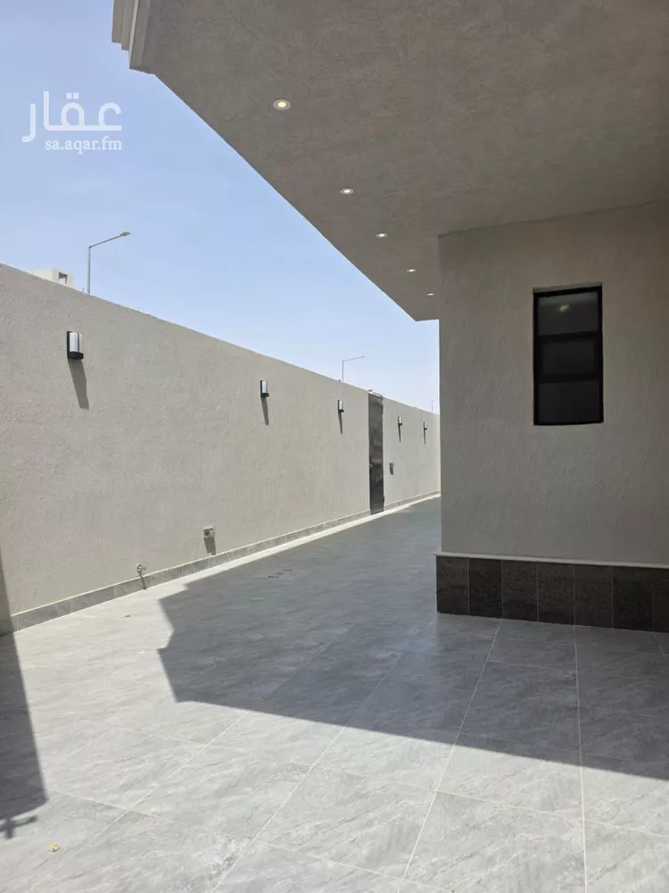 فيلا للبيع في شارع خرزة, حي الرمال, مدينة الرياض, منطقة الرياض صورة 2