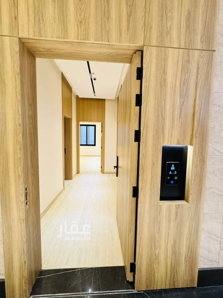 شقة للبيع في شارع بحر العرب, حي إشبيلية, مدينة الرياض, منطقة الرياض صورة 5