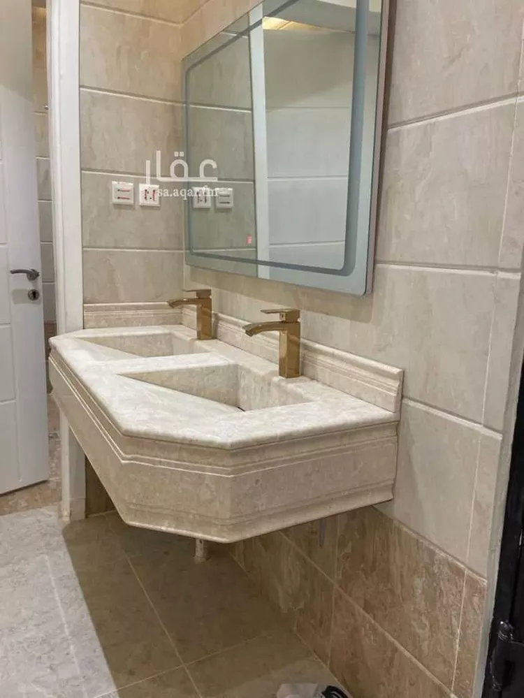 شقة للبيع في شارع محمد بن ابراهيم البوشنجي, حي الملك فهد, مدينة المدينة المنورة, منطقة المدينة المنورة صورة 3