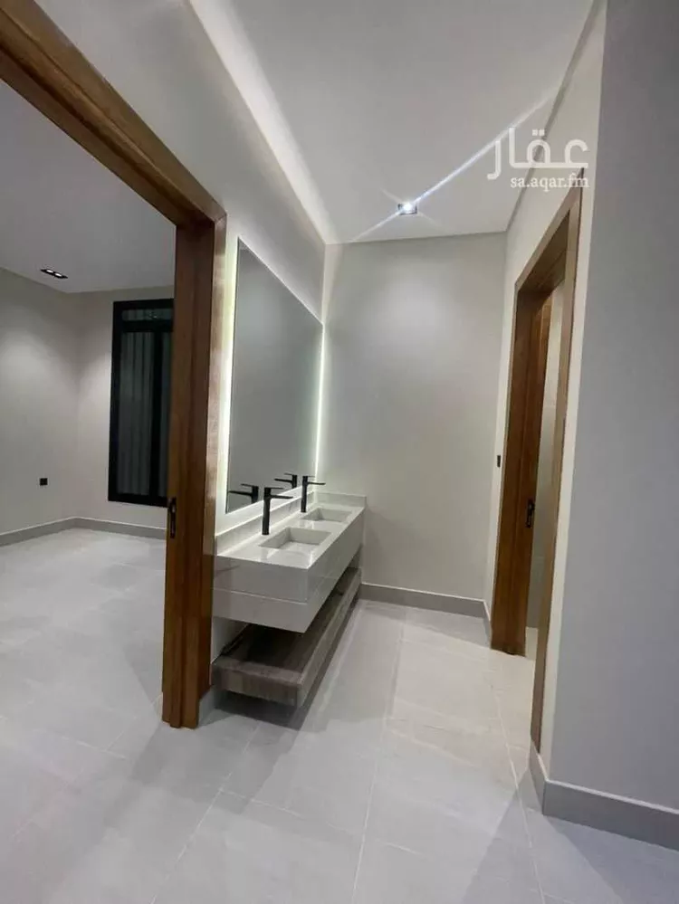 فيلا للبيع في شارع عبدالله بن حلوان, حي العريجاء الغربي, مدينة الرياض, منطقة الرياض صورة 5