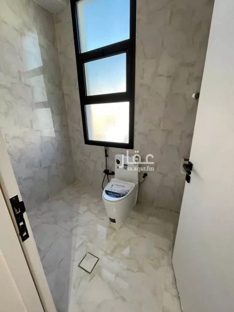 فيلا للبيع في شارع أبي السعادات السلمي, حي العريجاء الغربي, مدينة الرياض, منطقة الرياض صورة 5