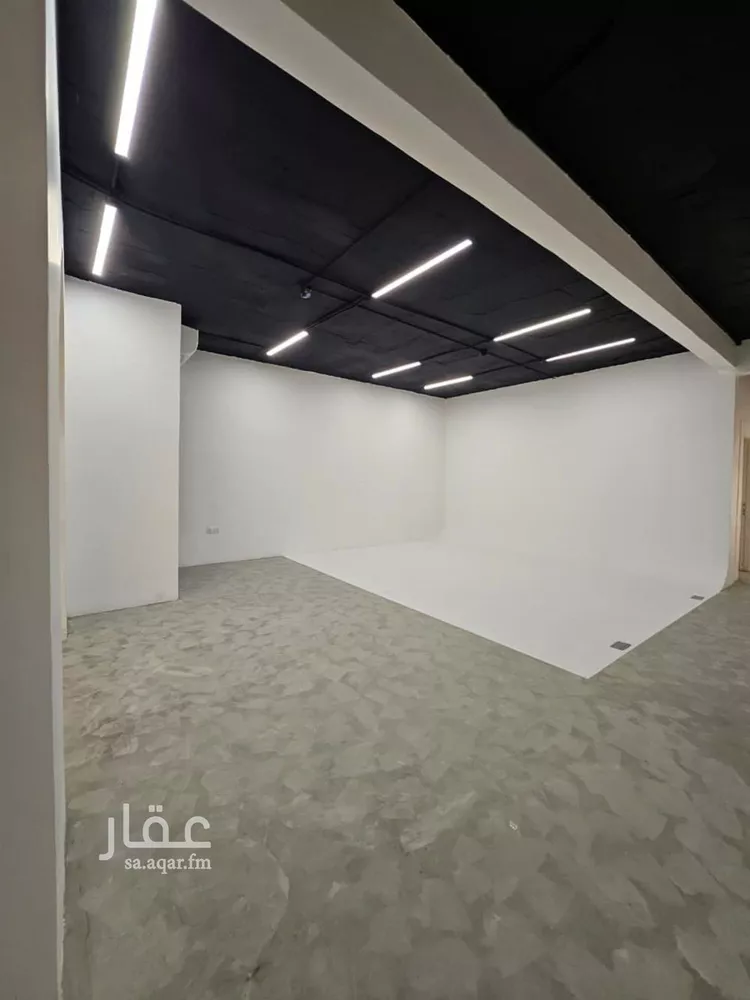 عمارة للإيجار في شارع ريحانه بنت زيد, حي العارض, مدينة الرياض, منطقة الرياض صورة 3
