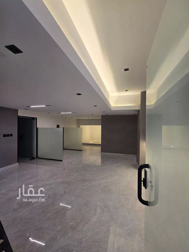 مستودع للإيجار في شارع العروبه, حي السليمانية, مدينة الرياض, منطقة الرياض صورة 2