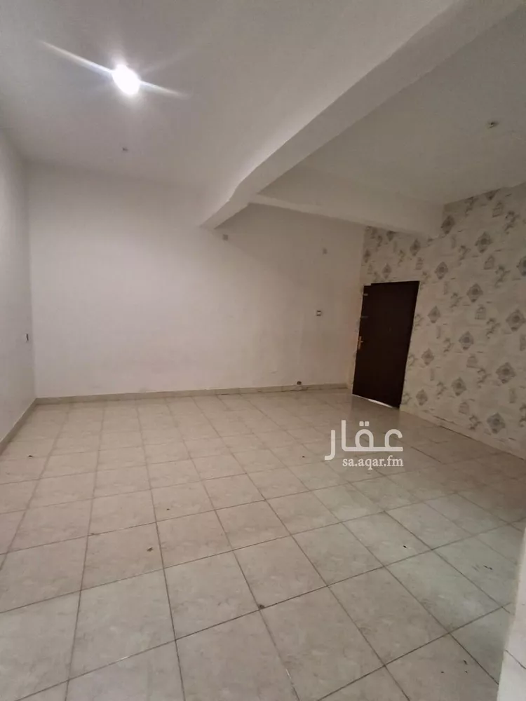 شقة للإيجار في شارع حارثه بن عدي, حي الوزارات, مدينة الرياض, منطقة الرياض صورة 4