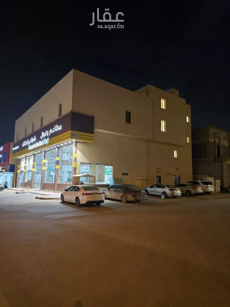 مكتب تجاري للإيجار في شارع السيل الكبير, حي المهدية, مدينة الرياض, منطقة الرياض