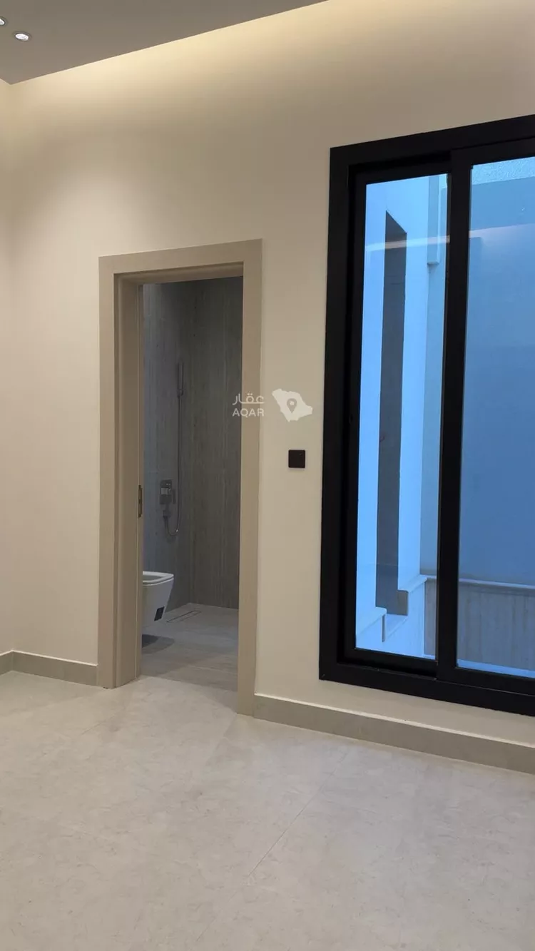 Floor for Rent in Riyadh Al Arid 13