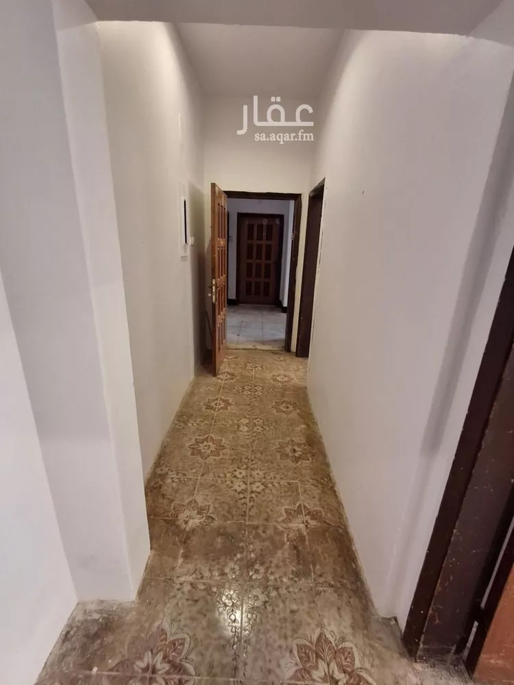 شقة للإيجار في شارع حارثه بن عدي, حي الوزارات, مدينة الرياض, منطقة الرياض صورة 5
