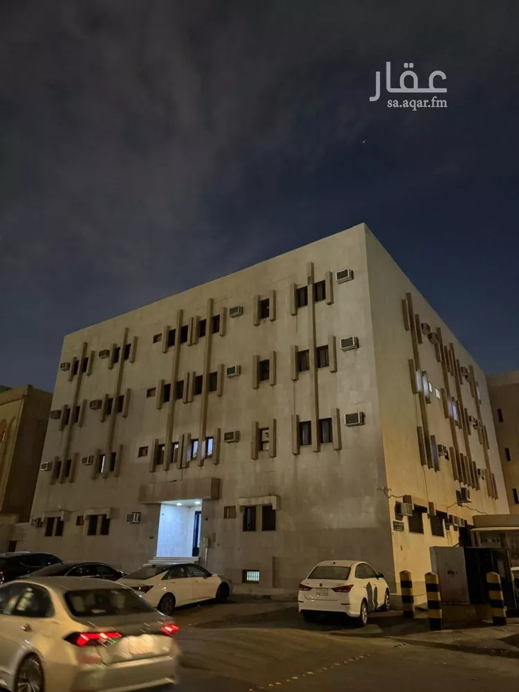 شقة للإيجار في شارع حارثه بن عدي, حي الوزارات, مدينة الرياض, منطقة الرياض صورة 2