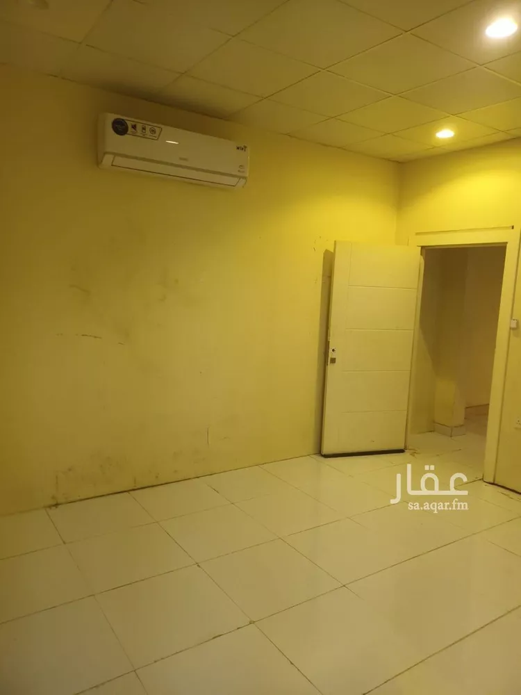 شقة للإيجار في شارع الثمامه, حي الرمال, مدينة الرياض, منطقة الرياض صورة 3