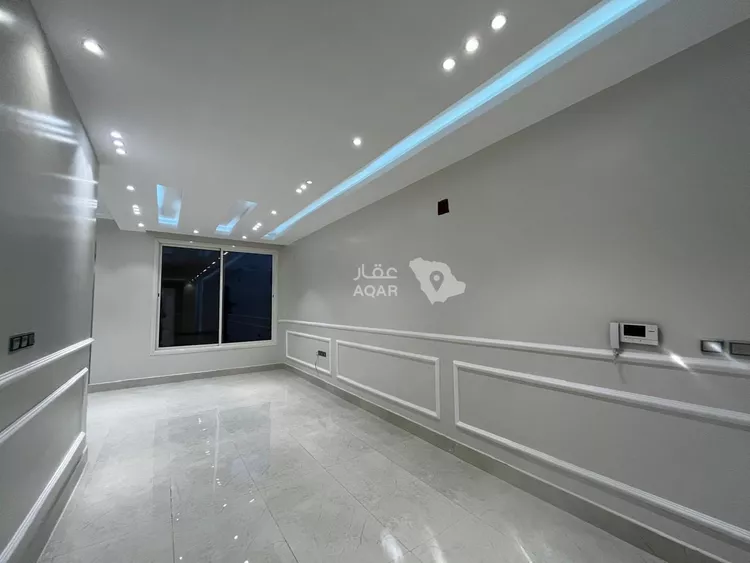 فيلا للإيجار في شارع الطبري, حي الحزام الأخضر, مدينة الخبر, المنطقة الشرقية 4