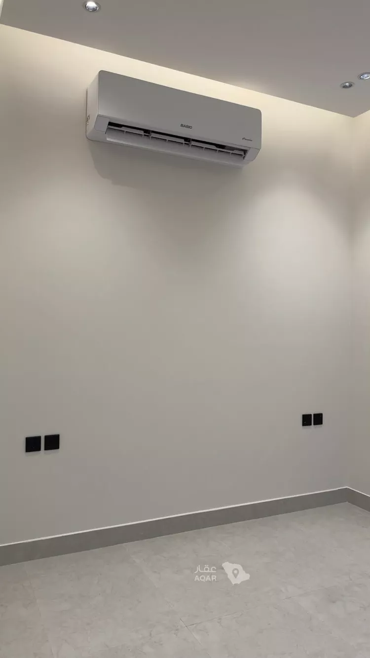 Floor for Rent in Riyadh Al Arid 24
