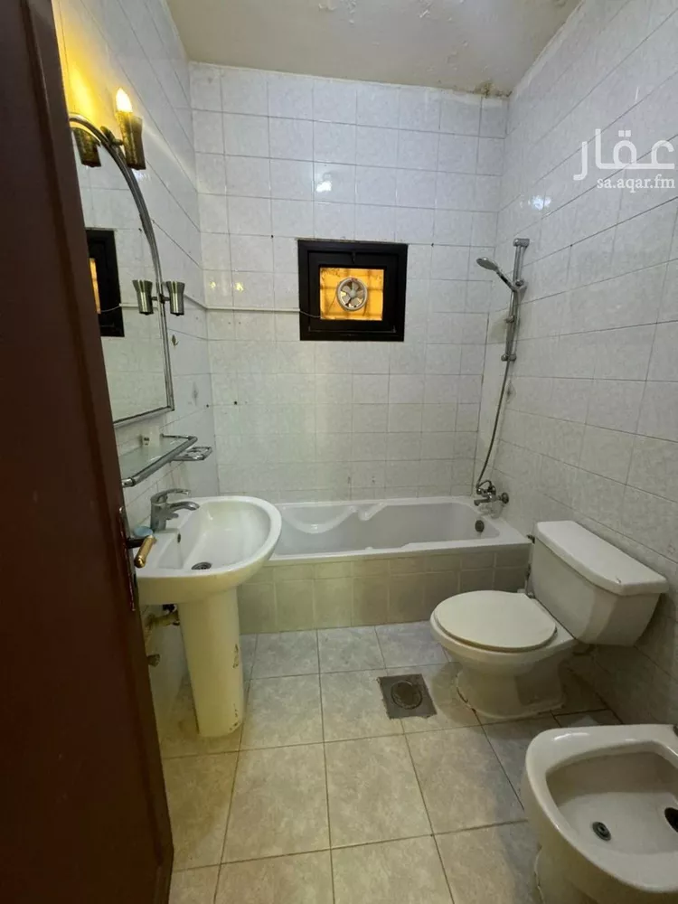 شقة للإيجار في شارع نصر بن سيار, حي الوزارات, مدينة الرياض, منطقة الرياض صورة 5