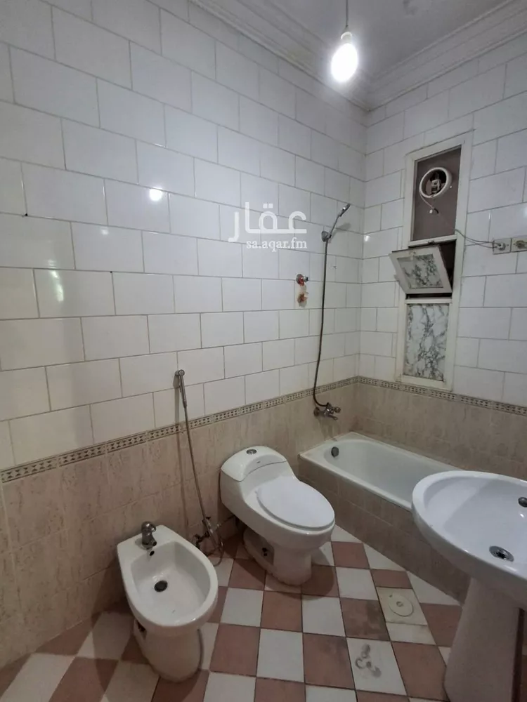 شقة للإيجار في شارع حائل, حي النزهة, مدينة الرياض, منطقة الرياض صورة 2