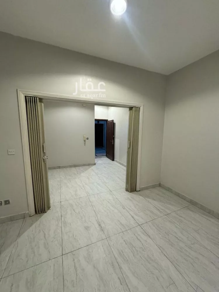 شقة للإيجار في شارع نصر بن سيار, حي الوزارات, مدينة الرياض, منطقة الرياض صورة 3