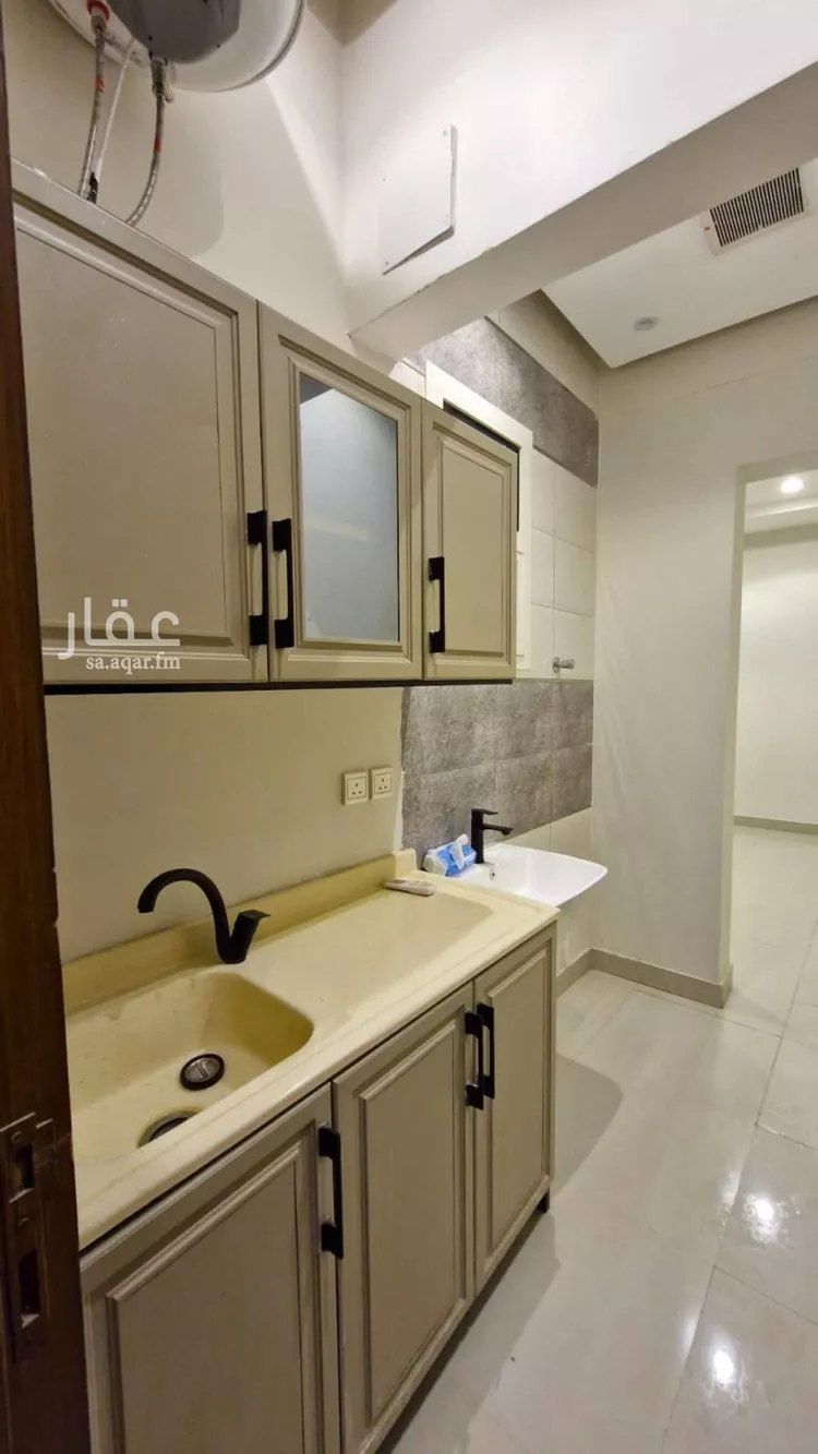 شقة للإيجار في شارع ثعلبه بن سعد الخزرجي, حي العارض, مدينة الرياض, منطقة الرياض صورة 3