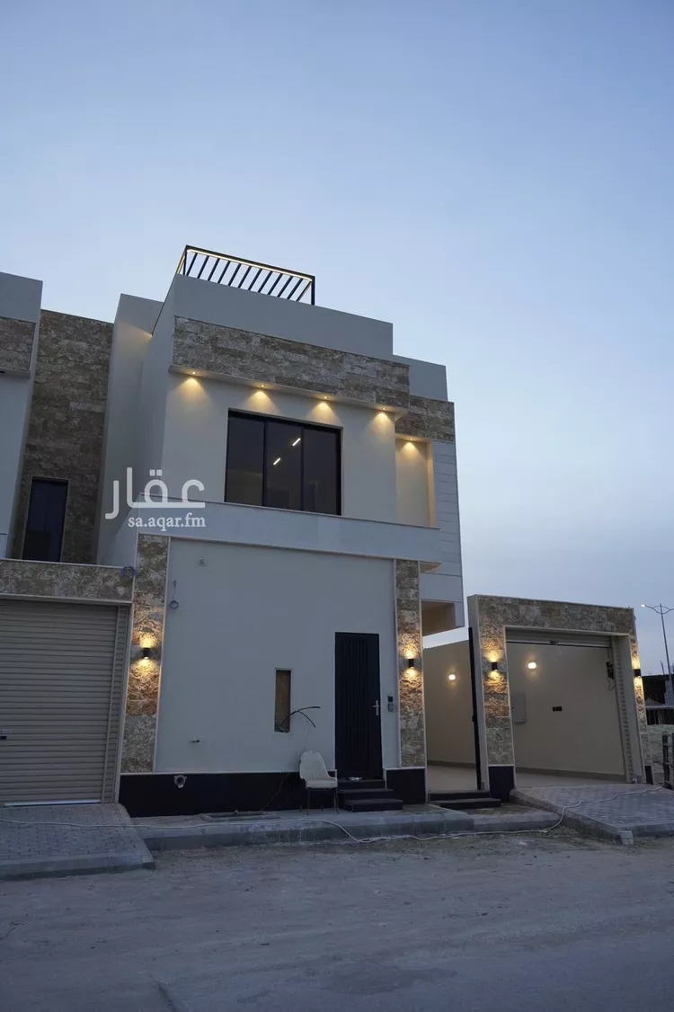 فيلا للبيع في شارع أحمد بن الصقر, حي العارض, مدينة الرياض, منطقة الرياض 7