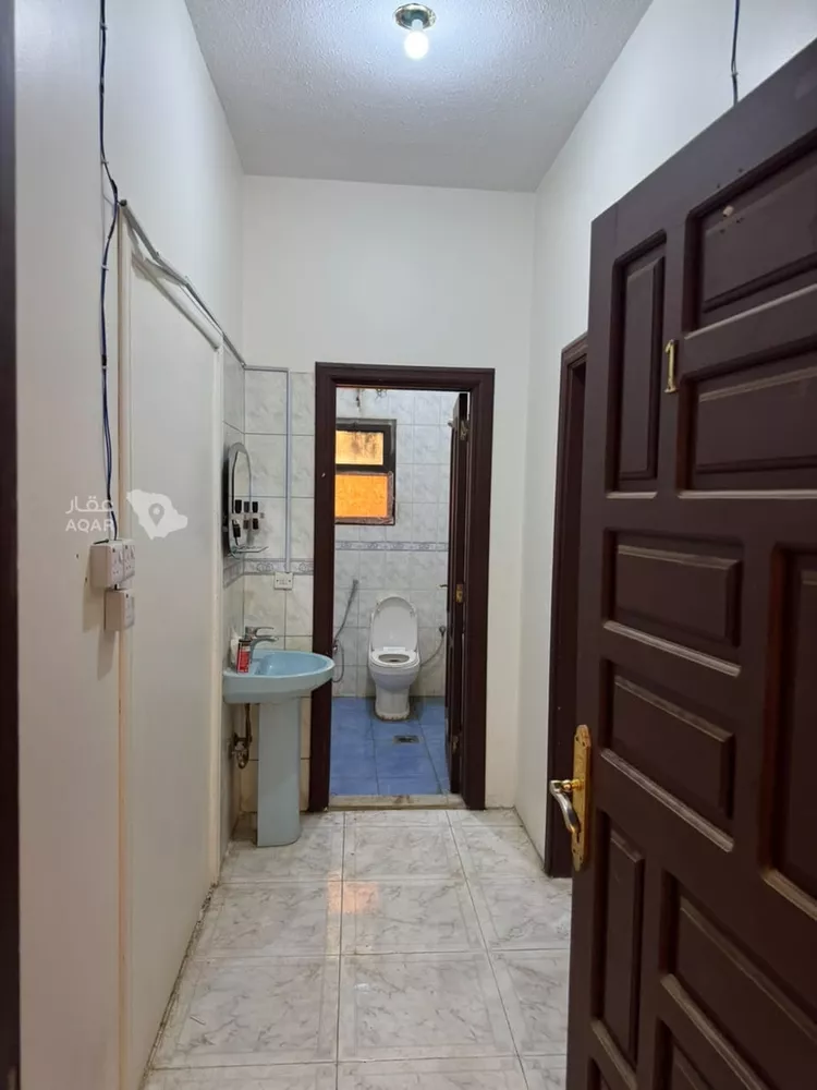شقة للإيجار في شارع أبي حيان الغرناطي, حي الملك عبدالعزيز, مدينة الرياض, منطقة الرياض 8