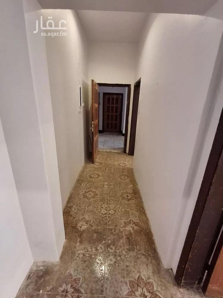شقة للإيجار في شارع حارثه بن عدي, حي الوزارات, مدينة الرياض, منطقة الرياض صورة 5