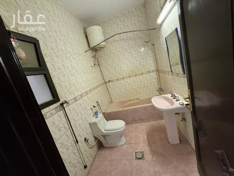 شقة للإيجار في شارع حارثه بن عدي, حي الوزارات, مدينة الرياض, منطقة الرياض صورة 5