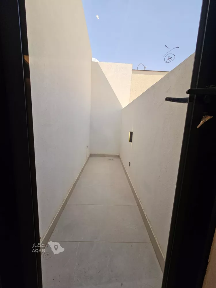 Apartment for Rent in Riyadh Al Arid 12