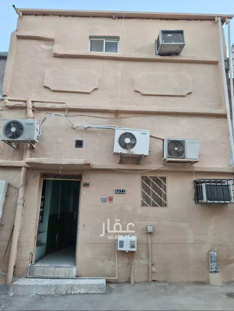 فيلا للبيع في شارع الجمعية, حي الصالحية, مدينة الرياض, منطقة الرياض صورة 2