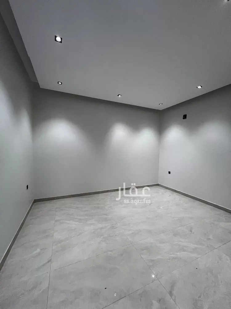 فيلا للبيع في شارع البلدة, حي الشفاء, مدينة الرياض, منطقة الرياض صورة 2