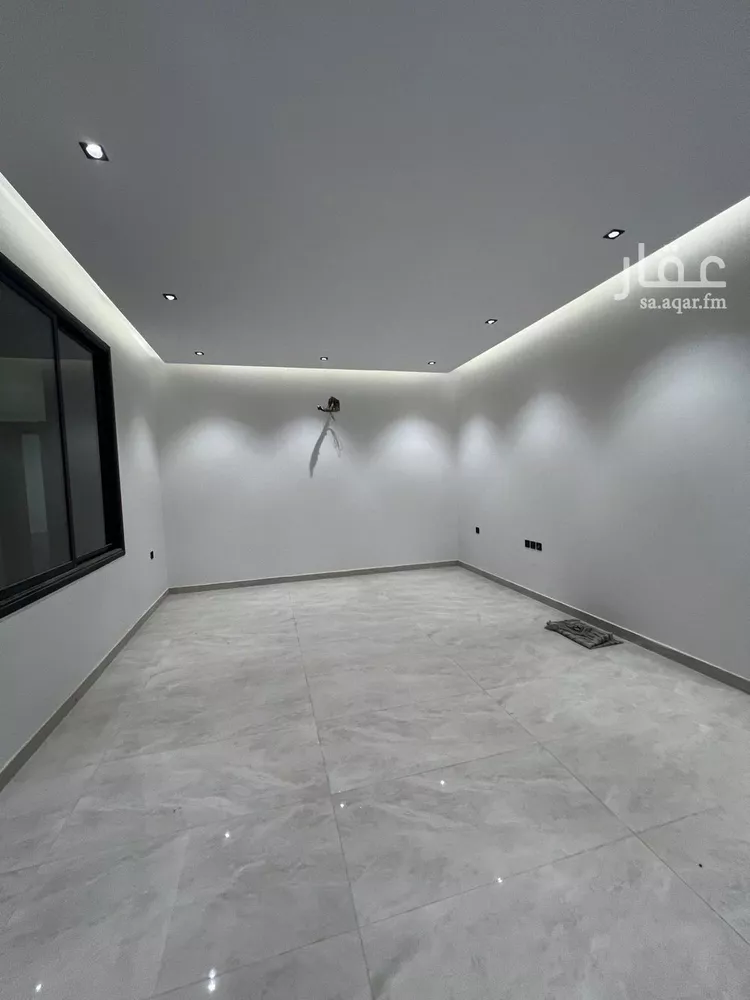 فيلا للبيع في شارع البلدة, حي الشفاء, مدينة الرياض, منطقة الرياض صورة 4