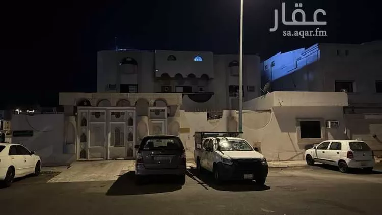 عمارة للبيع في شارع ابن النديم, حي البحيرات, مدينة مكة المكرمة, منطقة مكة المكرمة