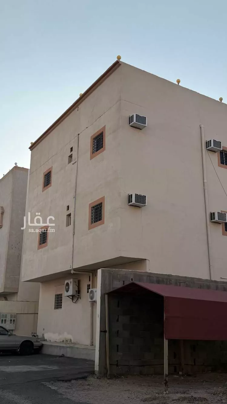 عمارة للبيع في شارع المبارك الكناني, حي الحلقة الشرقية, مدينة الطائف, منطقة مكة المكرمة صورة 2