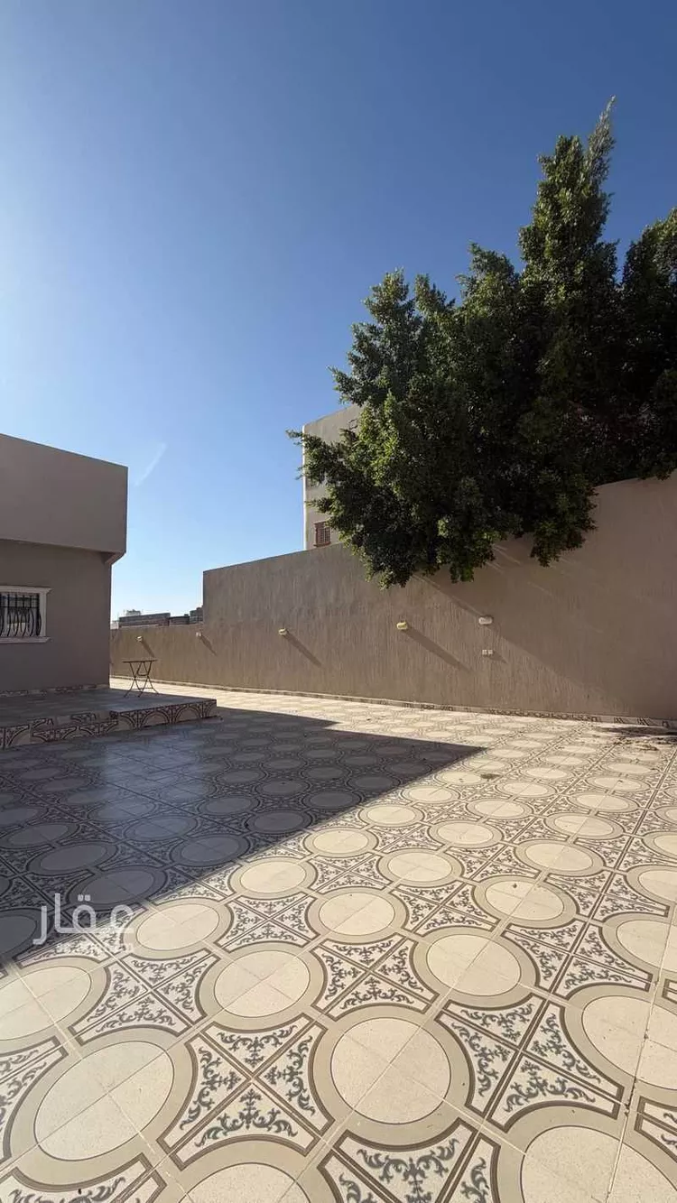 دور للبيع في شارع موسي الرازي, حي الحلقة الشرقية, مدينة الطائف, منطقة مكة المكرمة صورة 3