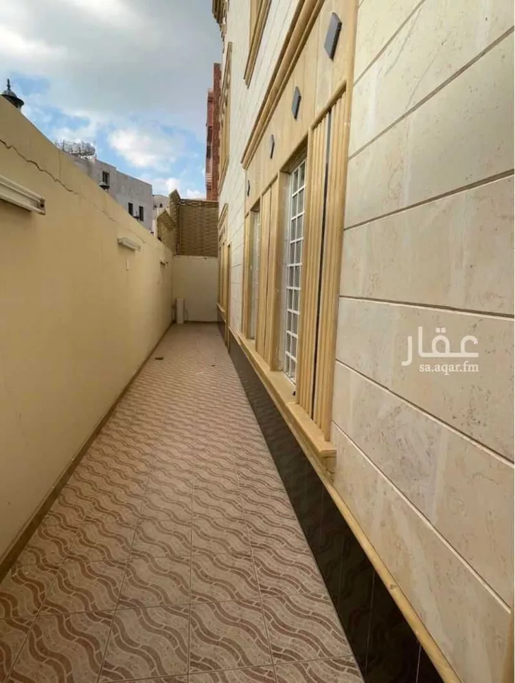 دور للإيجار في شارع رافع ابن مالك, حي القطبية الشرقية, مدينة الطائف, منطقة مكة المكرمة صورة 3