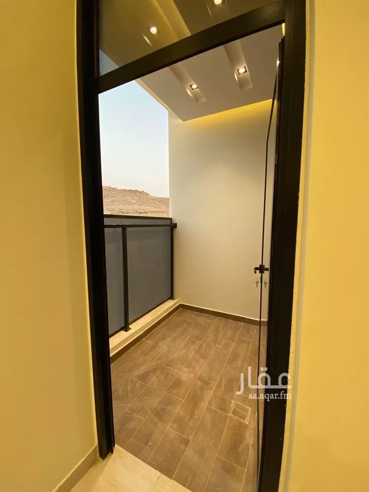 دور للبيع في شارع أبي الحسين السلمي, حي البيان, مدينة الرياض, منطقة الرياض صورة 3