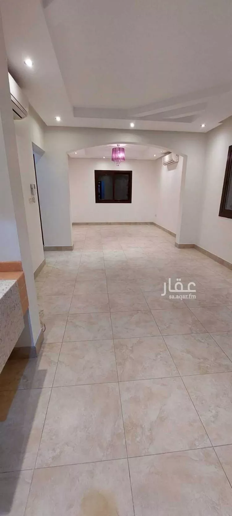 Floor for Rent in Riyadh As Sahafah 7