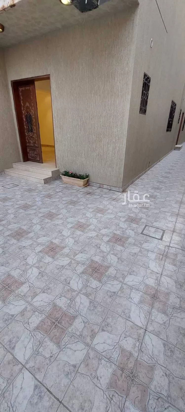 Floor for Rent in Riyadh As Sahafah 8