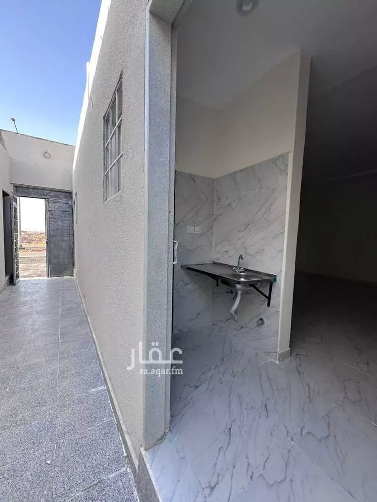 غرفة للإيجار في شارع عبدالملك بن عمر بن عبدالعزيز, حي الرمال, مدينة الرياض, منطقة الرياض صورة 3