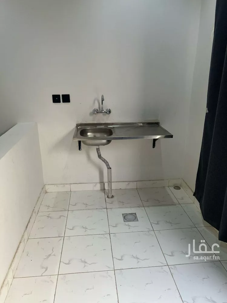 غرفة للإيجار في شارع عبدالرحمن بن صفوان, حي الرمال, مدينة الرياض, منطقة الرياض