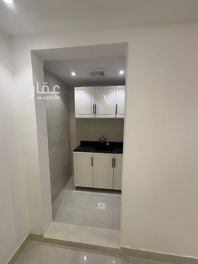 غرفة للإيجار في شارع عبدالفتاح المرصفي, حي الرمال, مدينة الرياض, منطقة الرياض صورة 2