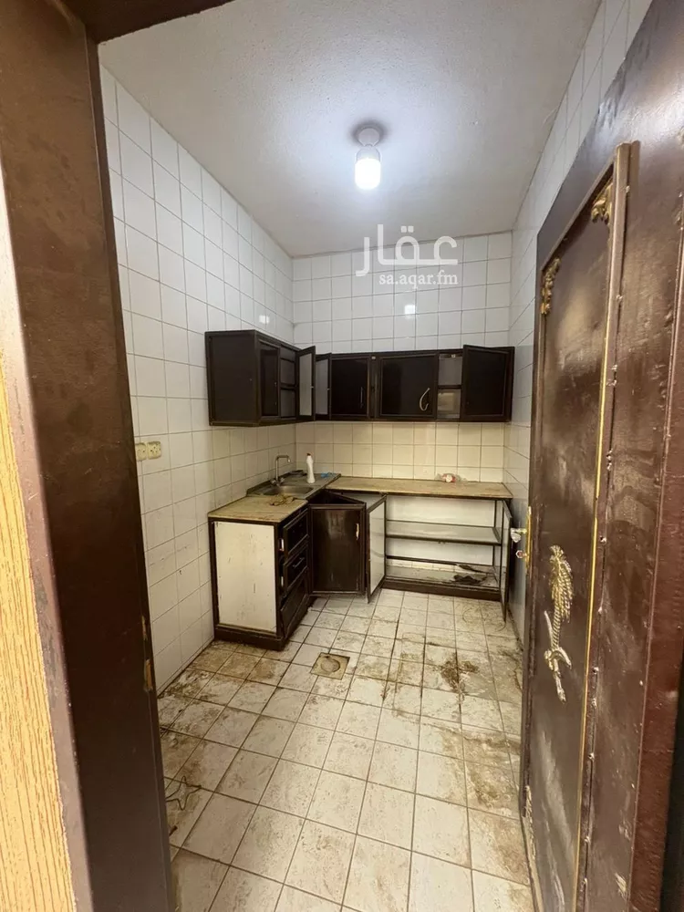 استراحة للإيجار في شارع نصر بن مزاحم, حي الرمال, مدينة الرياض, منطقة الرياض 6