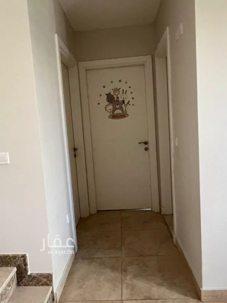 فيلا للإيجار في شارع شرف الدين, حي الرمال, مدينة الرياض, منطقة الرياض صورة 5