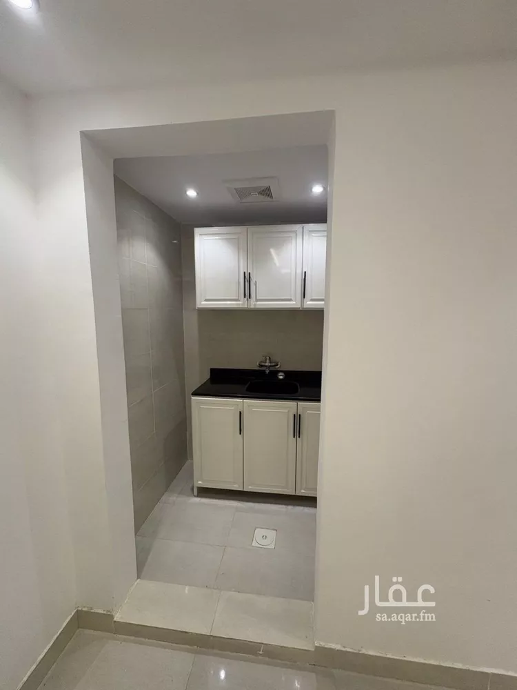 شقة للإيجار في شارع عثمان بن الأسود, حي الرمال, مدينة الرياض, منطقة الرياض صورة 4
