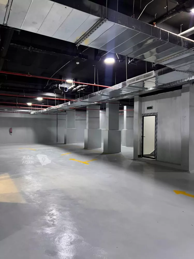 عمارة للبيع في شارع العطايا, حي الجنادرية, مدينة الرياض, منطقة الرياض 12