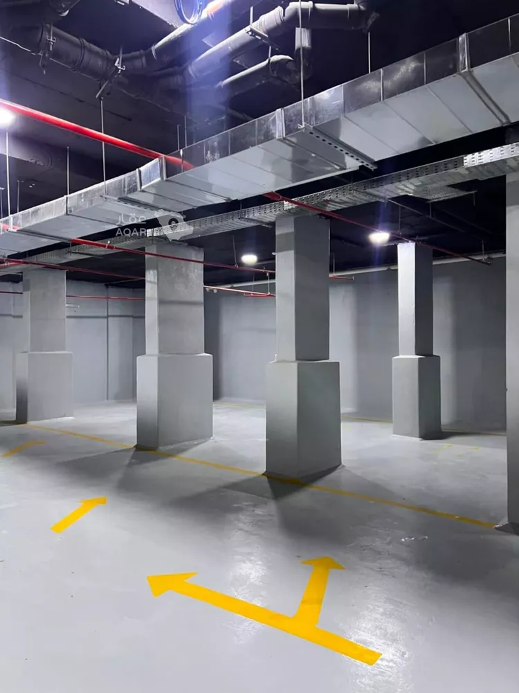 عمارة للبيع في شارع العطايا, حي الجنادرية, مدينة الرياض, منطقة الرياض 6