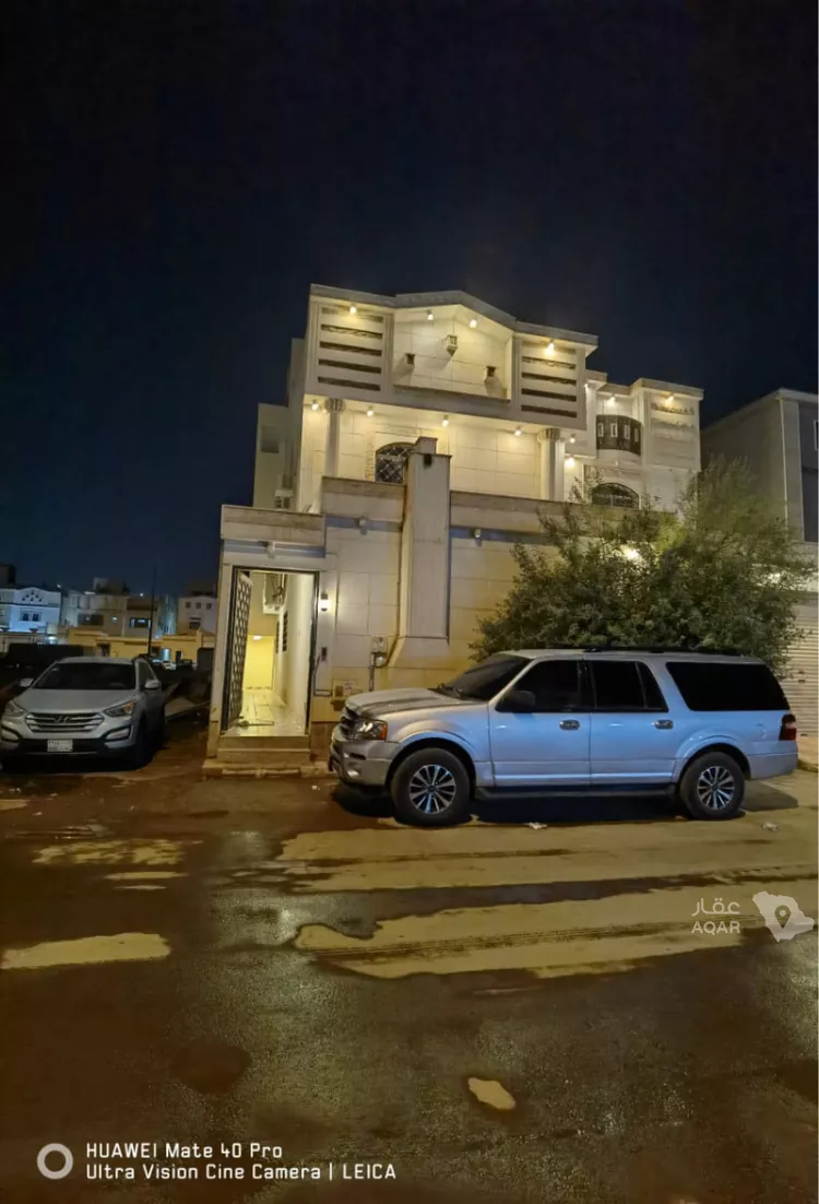 فيلا للبيع في شارع عبدالعزيز الأحيدب, حي الرمال, مدينة الرياض, منطقة الرياض 10