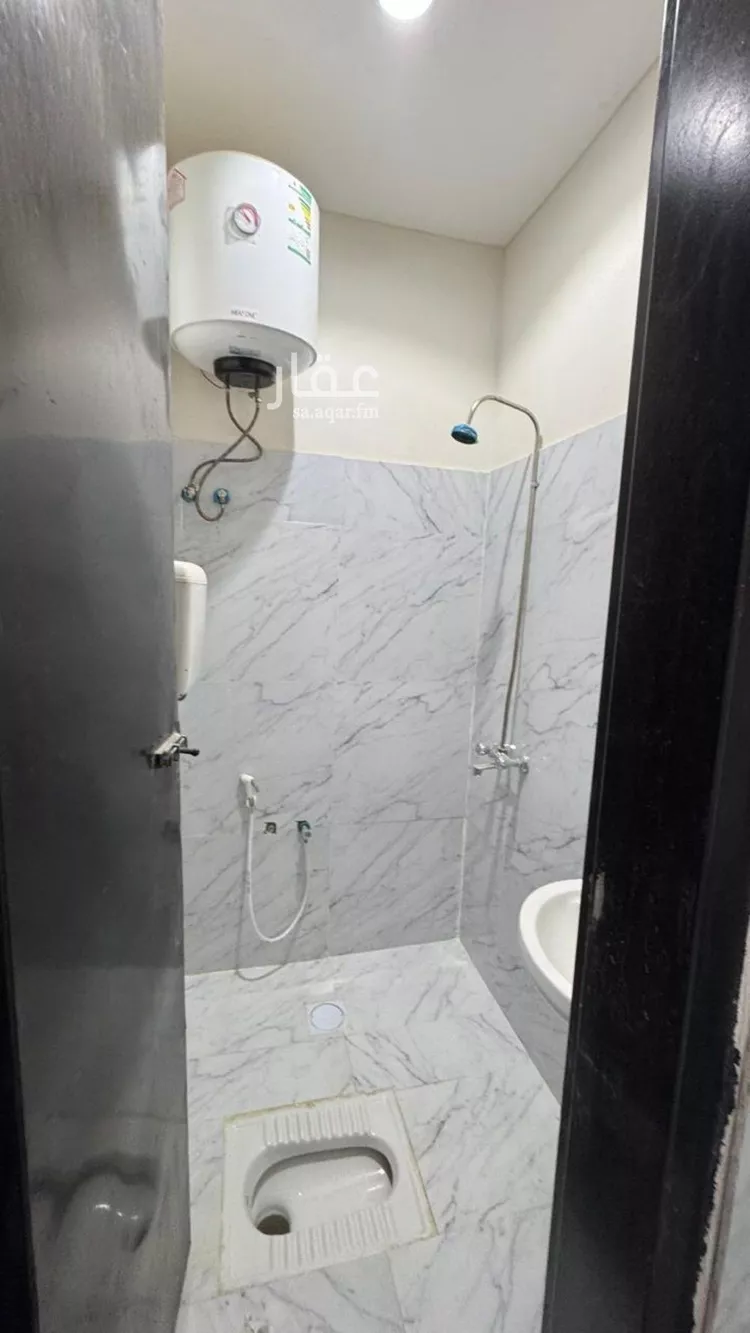 غرفة للإيجار في شارع عبدالملك بن عمر بن عبدالعزيز, حي الرمال, مدينة الرياض, منطقة الرياض صورة 2