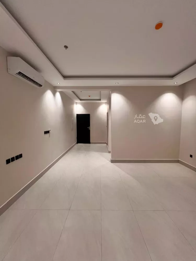 Building for Sale in Riyadh Al Janadriyah